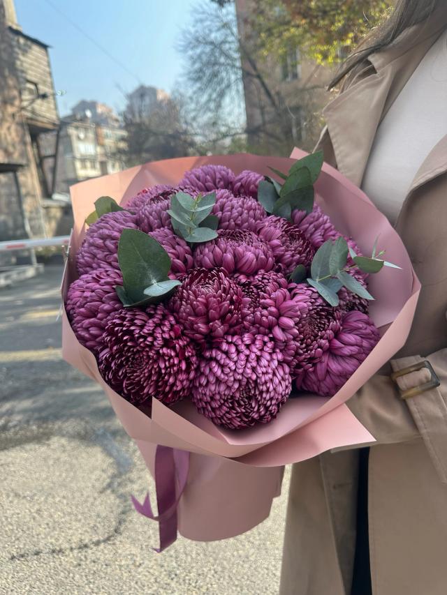 An elegant bouquet of chrysanthemums | ծաղիկներ, ծաղկեպսակներ, բույսեր - առաքում Երևան