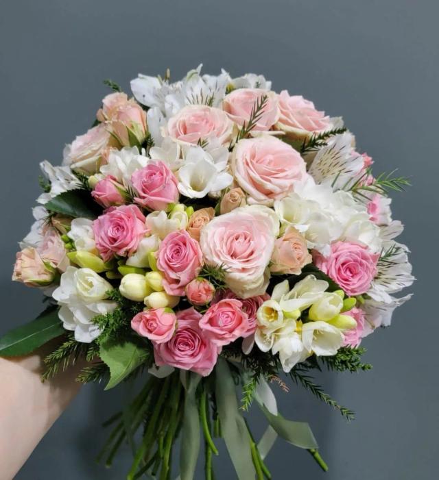 An elegant bouquet | ծաղիկներ, ծաղկեպսակներ, բույսեր - առաքում Երևան