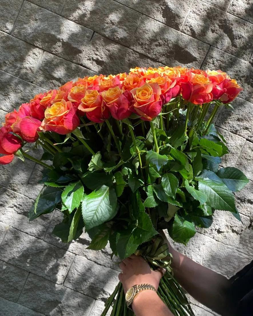 Bunch of roses | ծաղիկներ, ծաղկեպսակներ, բույսեր - առաքում Երևան Bunch of roses | ծաղիկներ, ծաղկեպսակներ, բույսեր - առաքում Երևան