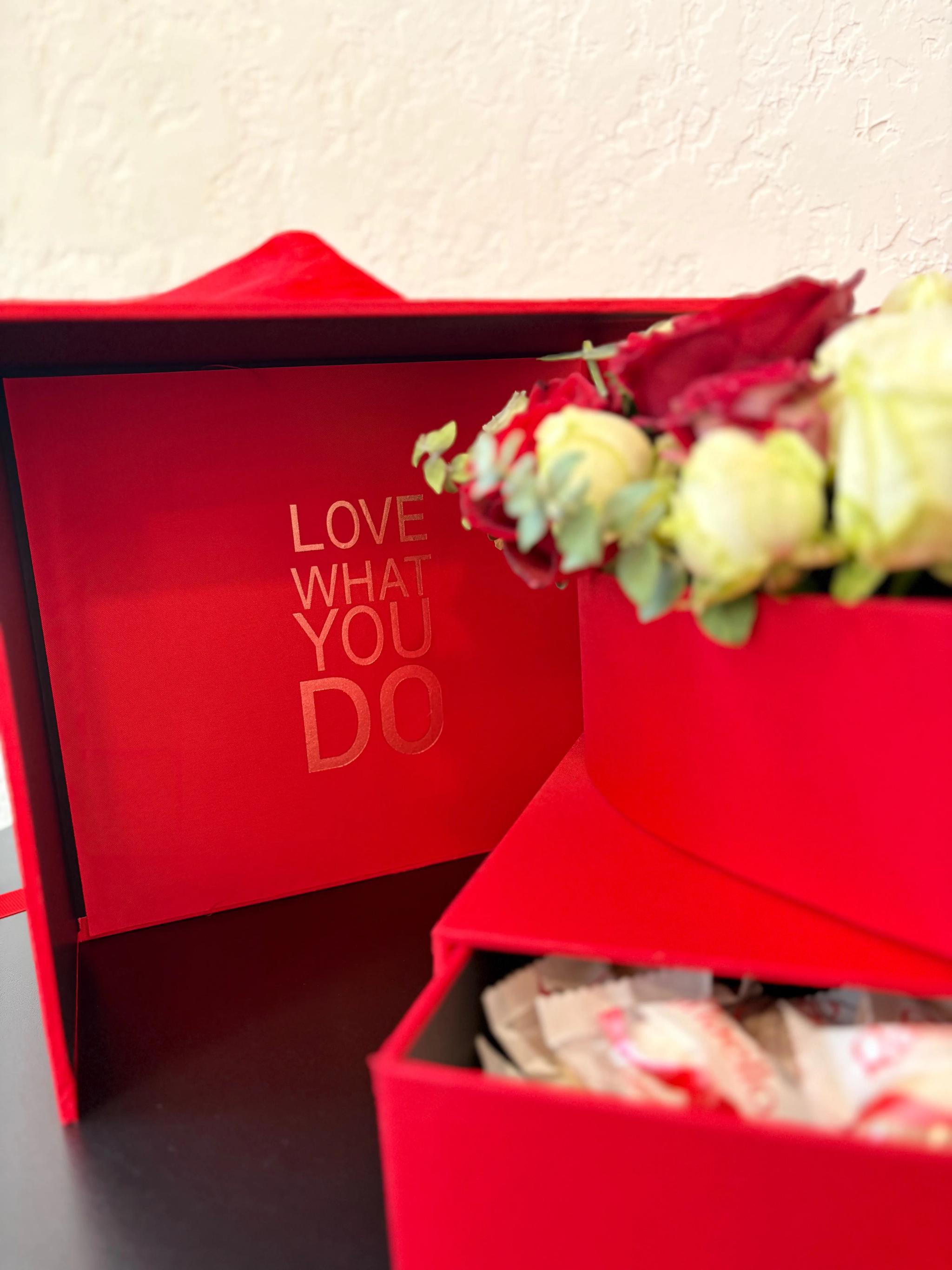 Creative box | ծաղիկներ, ծաղկեպսակներ, բույսեր Երևան Creative box | ծաղիկներ, ծաղկեպսակներ, բույսեր Երևան