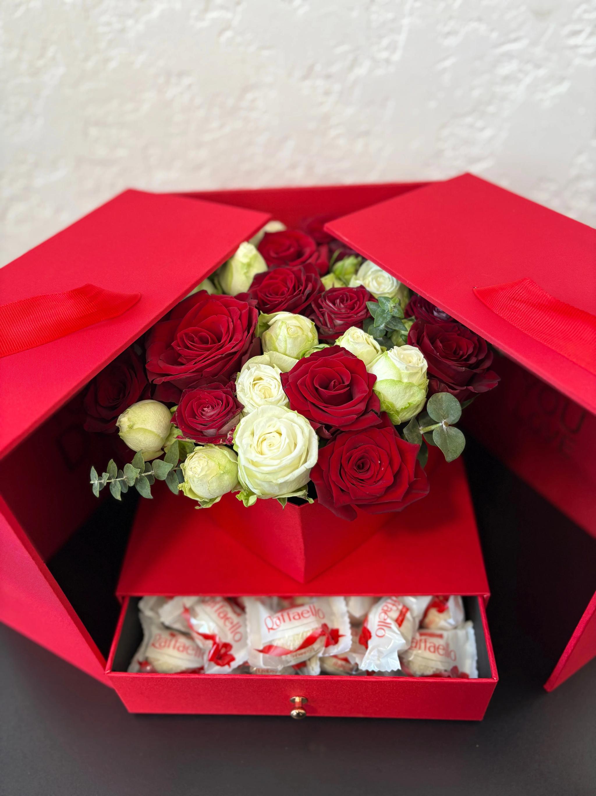 Creative box | ծաղիկներ, ծաղկեպսակներ, բույսեր Երևան Creative box | ծաղիկներ, ծաղկեպսակներ, բույսեր Երևան